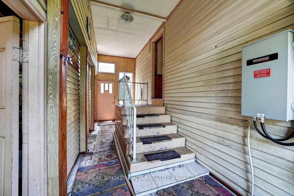 15380 North Lunenburg Road W, South Stormont, ON K0C 1R0 – photo 2