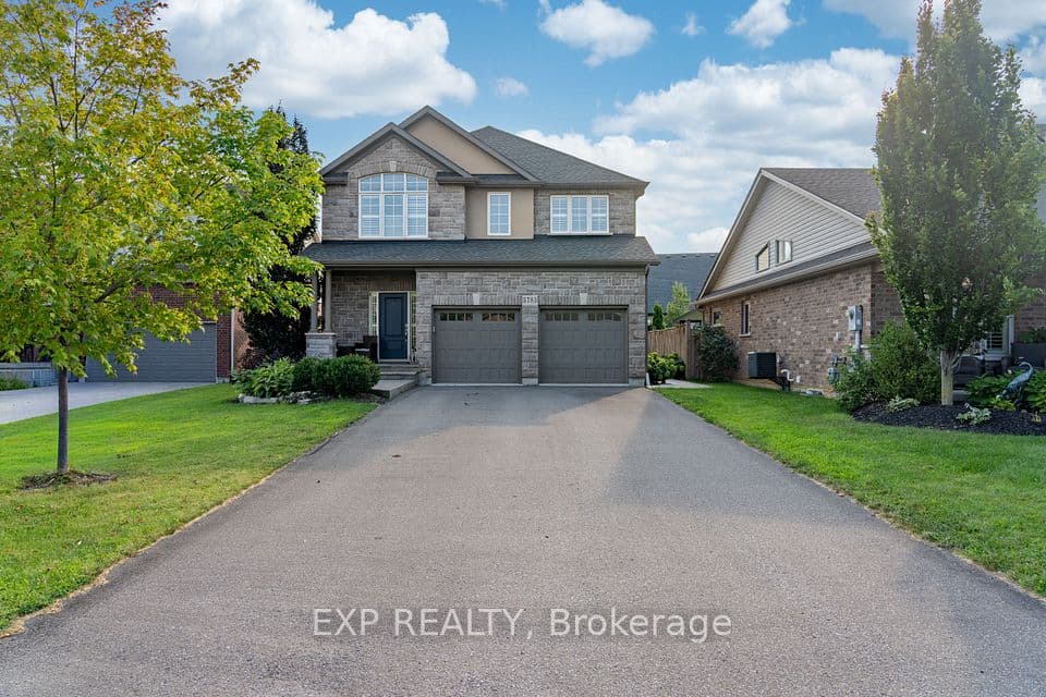 5783 Jake Crescent, Niagara Falls, ON L2H 0G3 – main photo