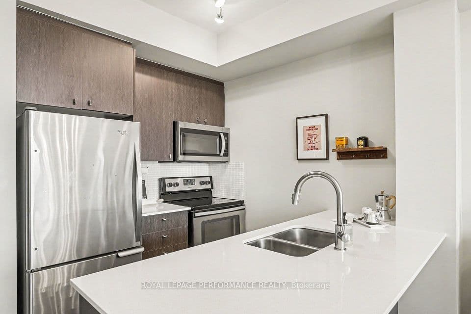 118 Holmwood Avenue 1008, Glebe - Ottawa East and Area, ON K1S 5J5 – photo 3