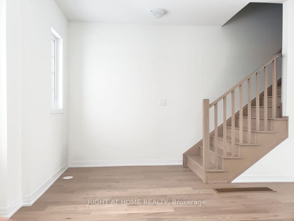61 Melody Lane, Thorold, ON L3B 5N5 – photo 2