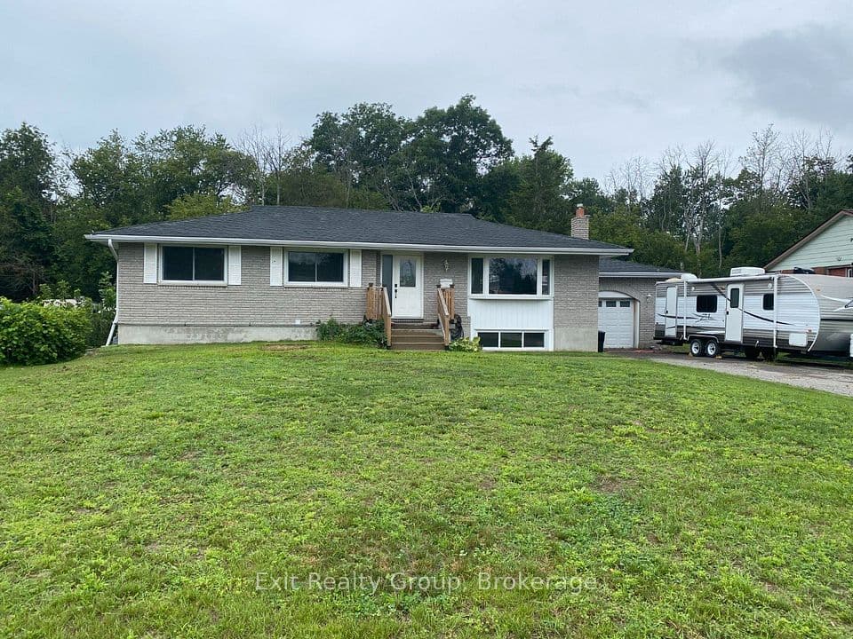 130 Peterson Street, Quinte West, ON K8V 5P8 – main photo