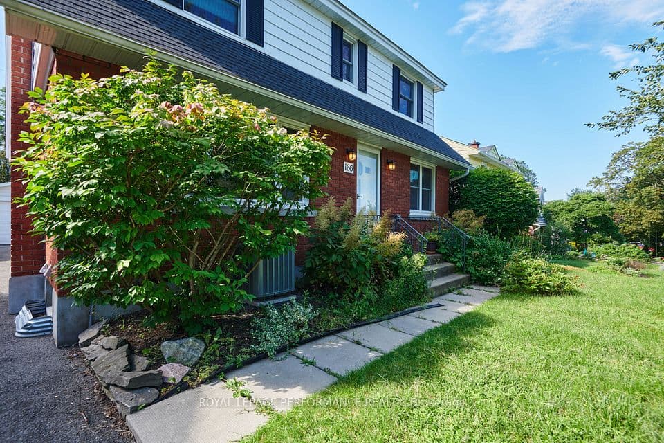 166 Winther Avenue, Alta Vista and Area, ON K1H 6E2 – photo 3
