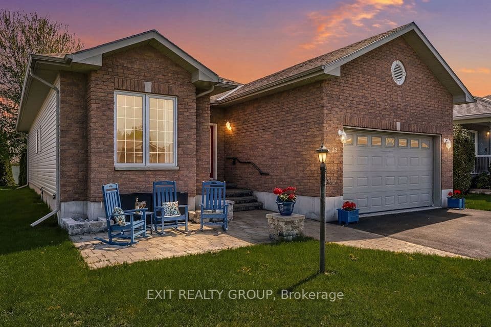 12 Aletha Drive, Prince Edward County, ON K0K 3L0 – main photo