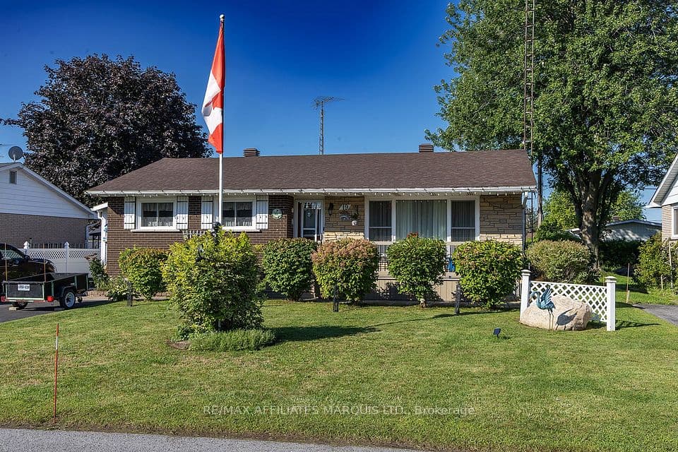 19 Orchard Way, South Dundas, ON K0C 1X0 – main photo