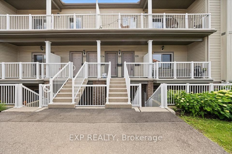 128 Sternes Private, Orleans - Cumberland and Area, ON K4A 0X8 – photo 2