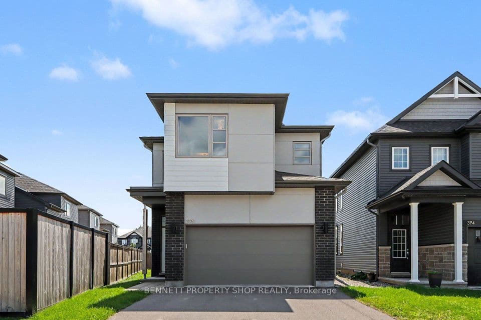396 Ventoux Avenue, Orleans - Cumberland and Area, ON K4A 5L9 – main photo