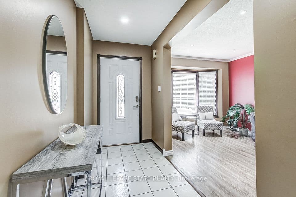 357 Acadia Drive, Hamilton, ON L8W 3L7 – photo 3