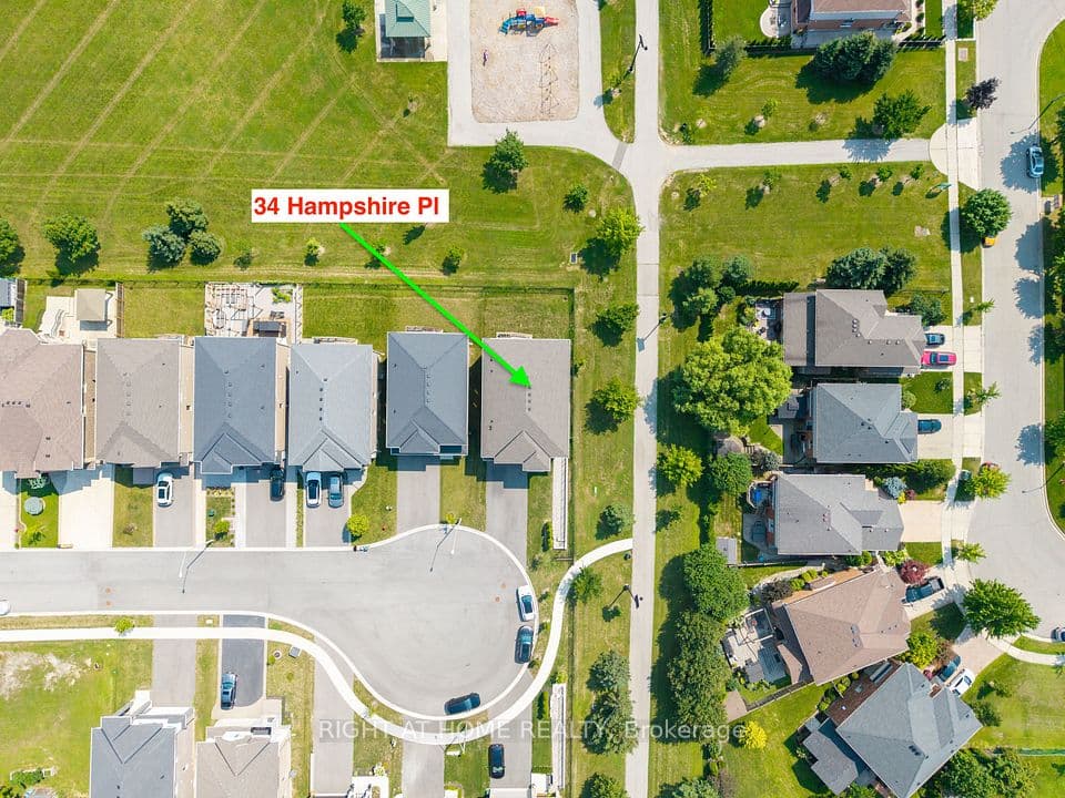 34 Hampshire Place, Hamilton, ON L8J 3W8 – photo 3