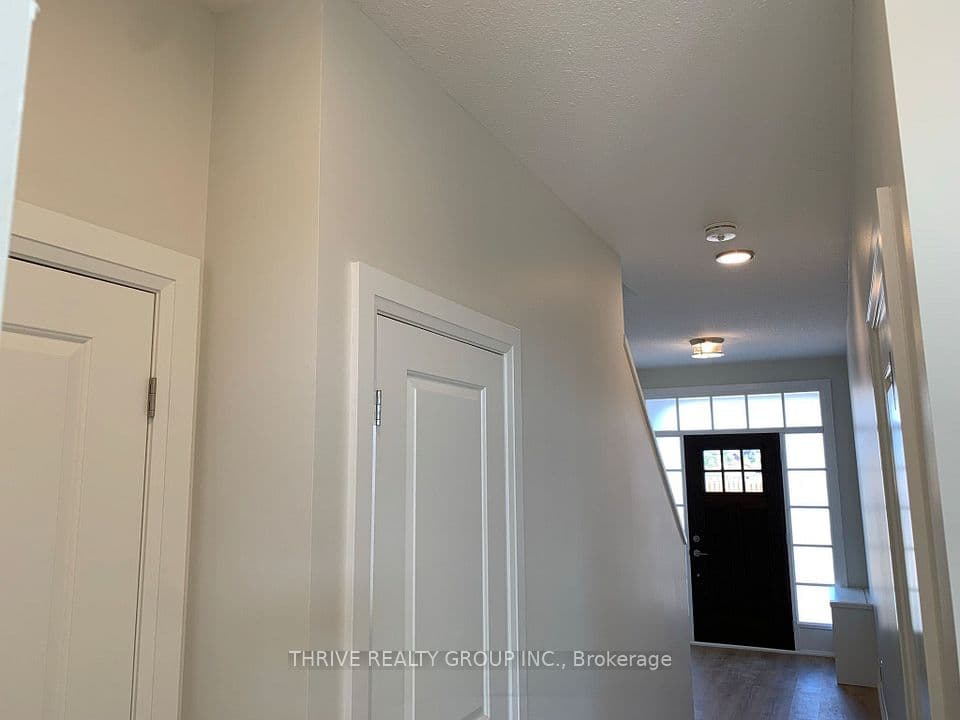 2305 Callingham Drive N, London North, ON N6G 0X2 – photo 2