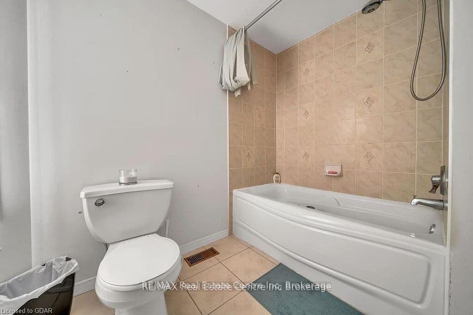 61 MOFFATT Lane, Guelph, ON N1G 5E8 – photo 3