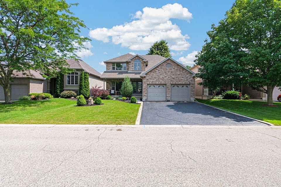 224 Dundas Street W, Brant, ON N3L 4H2 – main photo