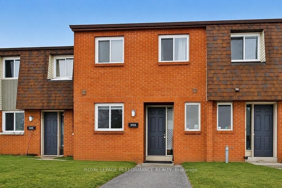 3064 Olympic Way, Blossom Park - Airport and Area, ON K1T 1Y6 – main photo