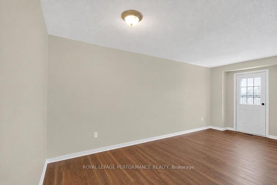 3064 Olympic Way, Blossom Park - Airport and Area, ON K1T 1Y6 – photo 3