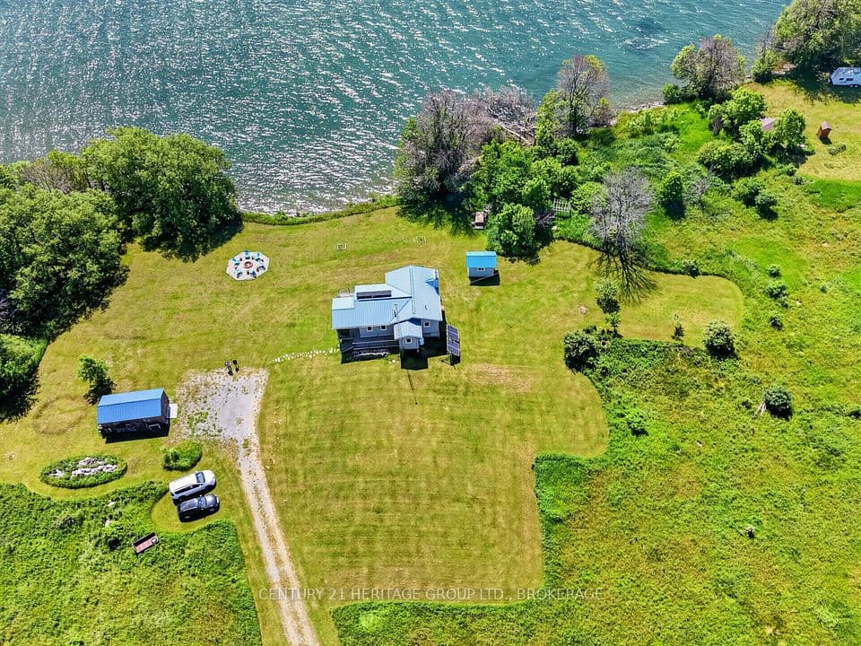 648 Third Line Road, Frontenac Islands, ON K0H 2Y0 – photo 2