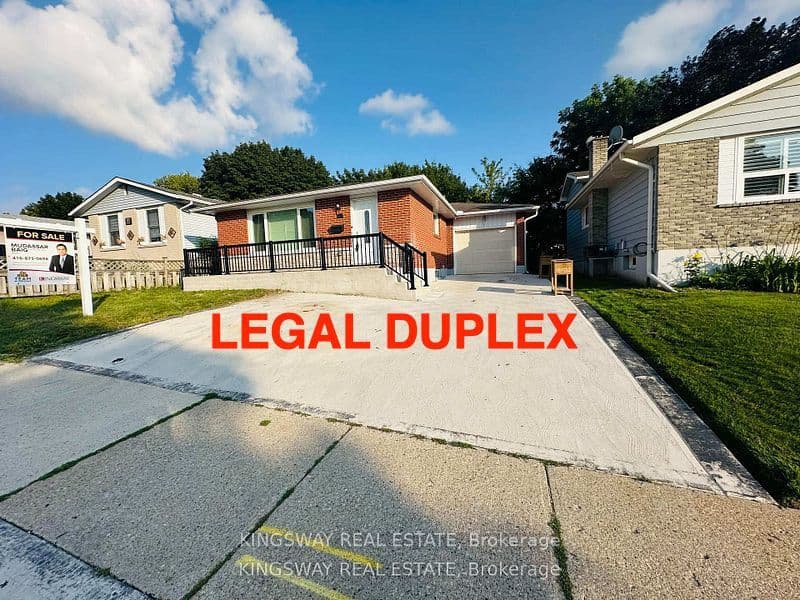 35 Silver Aspen Crescent, Kitchener, ON N2N 1H5 – main photo