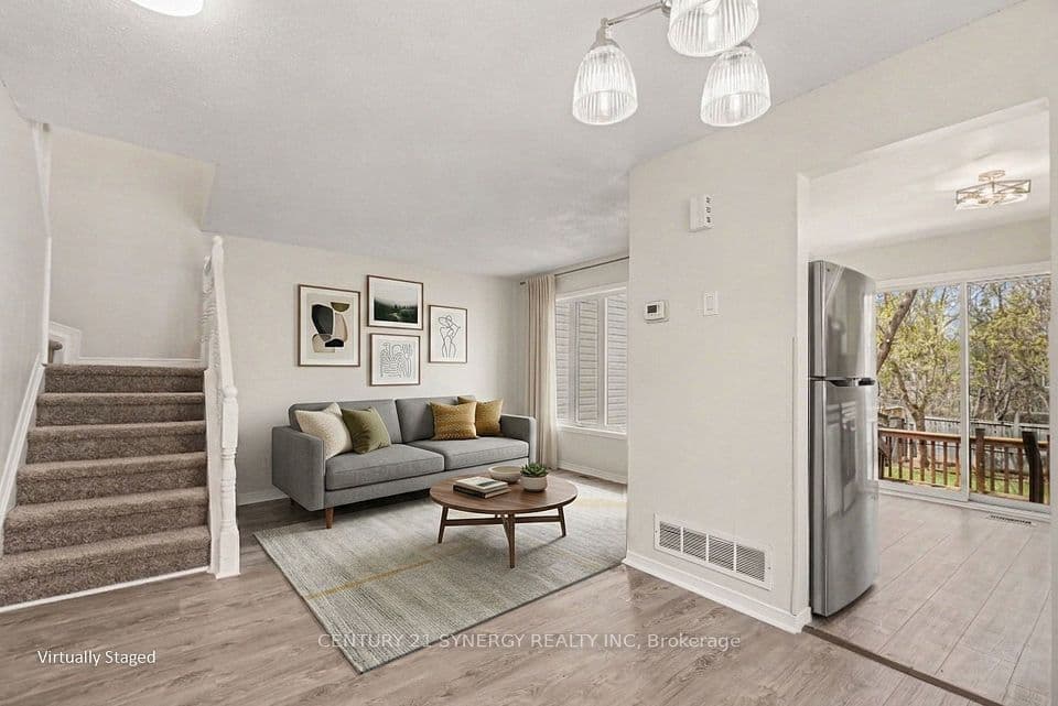 54 Meadowcroft Crescent, Overbrook - Castleheights and Area, ON K1J 1H2 – photo 3