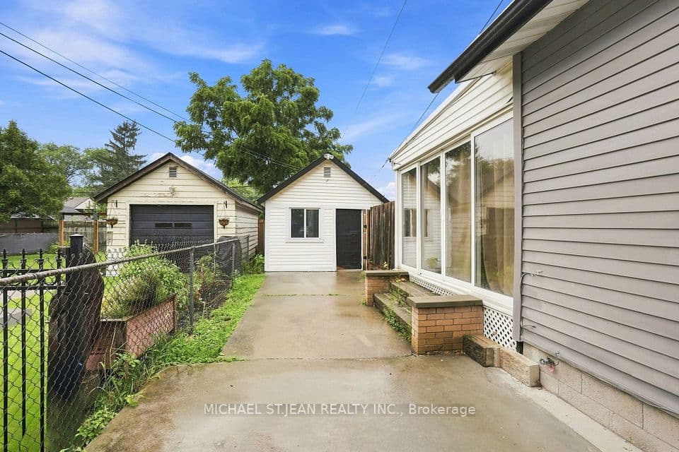 4 Hilda Street, St. Catharines, ON L2S 1Z8 – photo 3