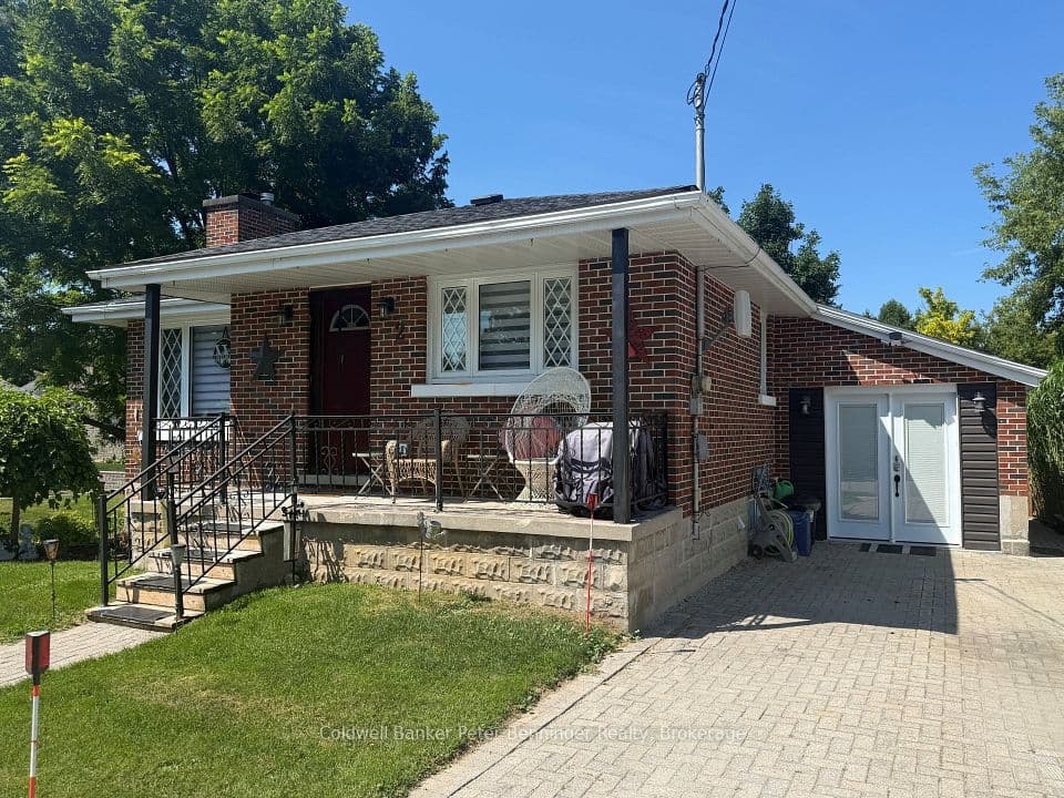 2 Elgin Street, Brockton, ON N0G 2V0 – main photo