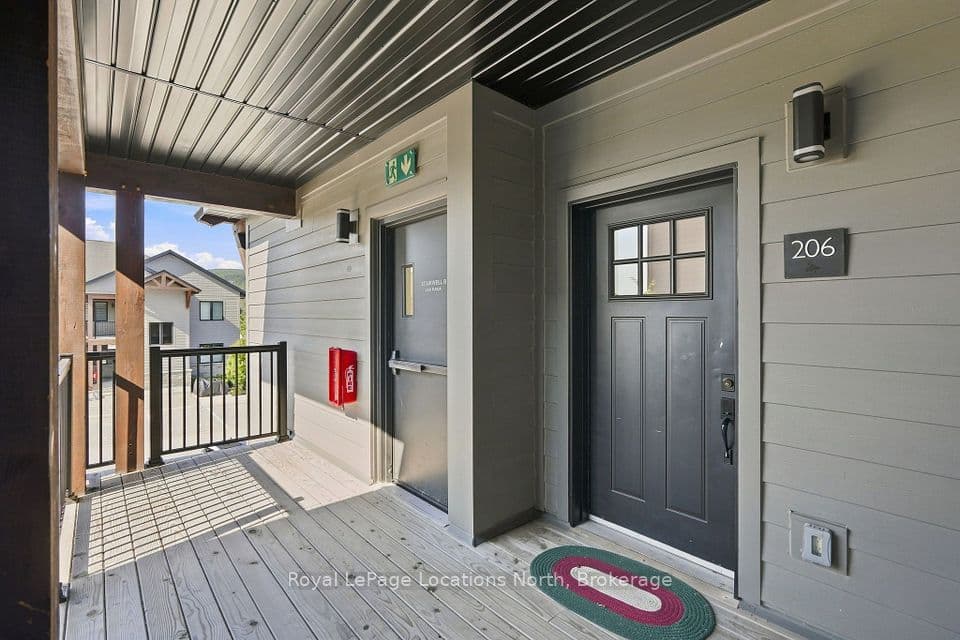 21 Beckwith Lane 206, Blue Mountains, ON L9Y 3B6 – photo 2