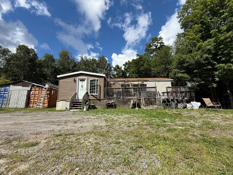 10415 522 Highway, Parry Sound Remote Area, ON P0H 1A0 – photo 2