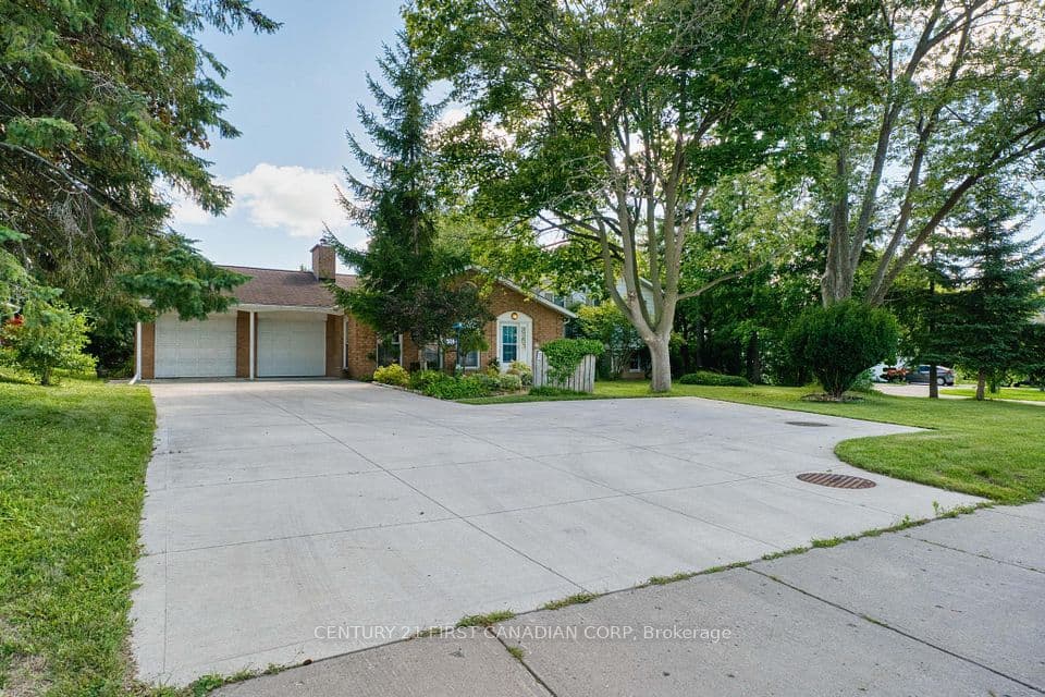 501 COMMISSIONERS Road E, London South, ON N6C 2T9 – photo 3