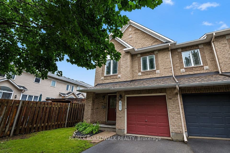 561 AQUAVIEW Drive, Orleans - Cumberland and Area, ON K4A 4V4 – photo 3