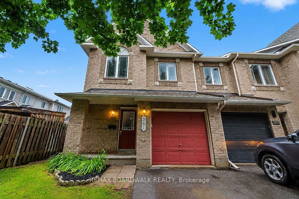 561 AQUAVIEW Drive, Orleans - Cumberland and Area, ON K4A 4V4 – photo 2