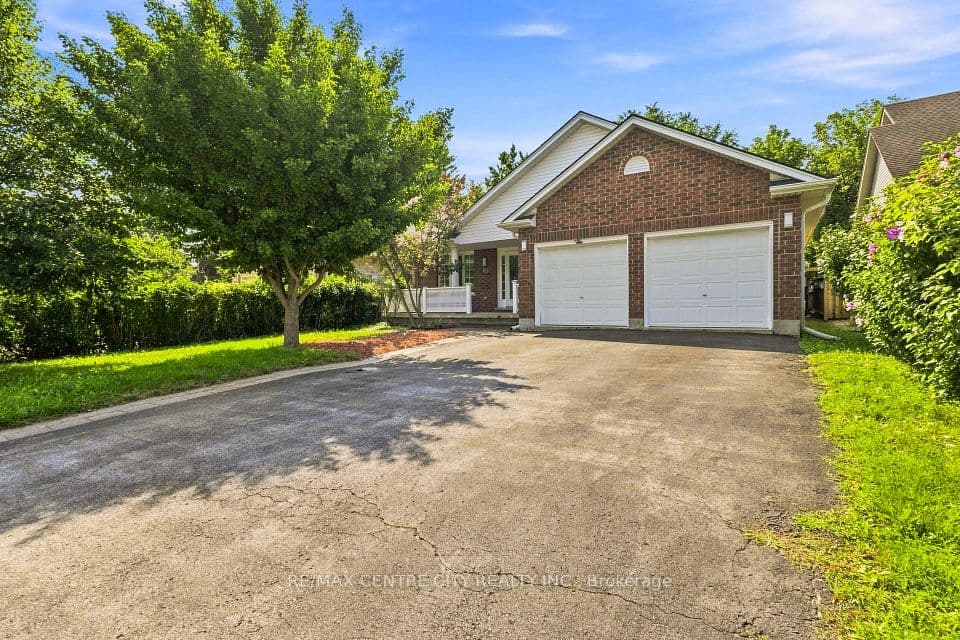 93 Mctaggart Court, London North, ON N5X 3L9 – photo 2