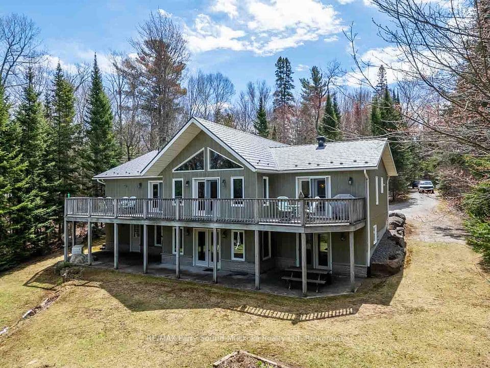 1889 South Horn Lake Road, Magnetawan, ON P0A 1P0 – photo 3