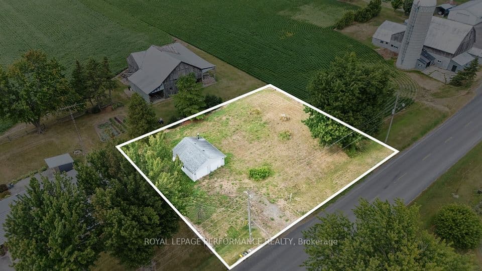 12023 County Road 5 Road, North Dundas, ON K0C 2H0 – main photo