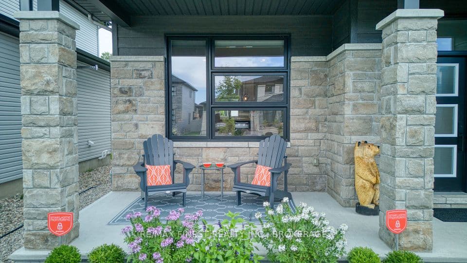 1152 Avignon Street, Russell, ON K0A 1W0 – photo 2