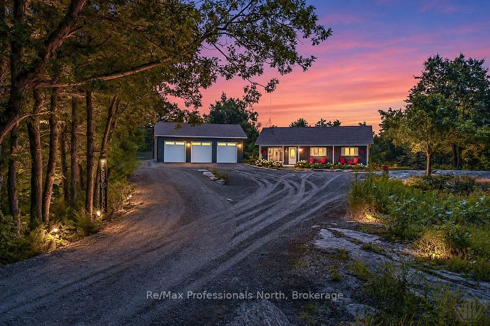 891 Peninsula Road, Gravenhurst, ON P1P 0E2 – main photo