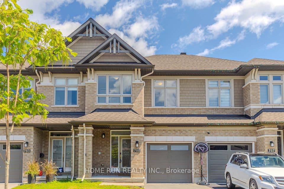 785 Cairn Crescent, Orleans - Convent Glen and Area, ON K1W 0P7 – main photo