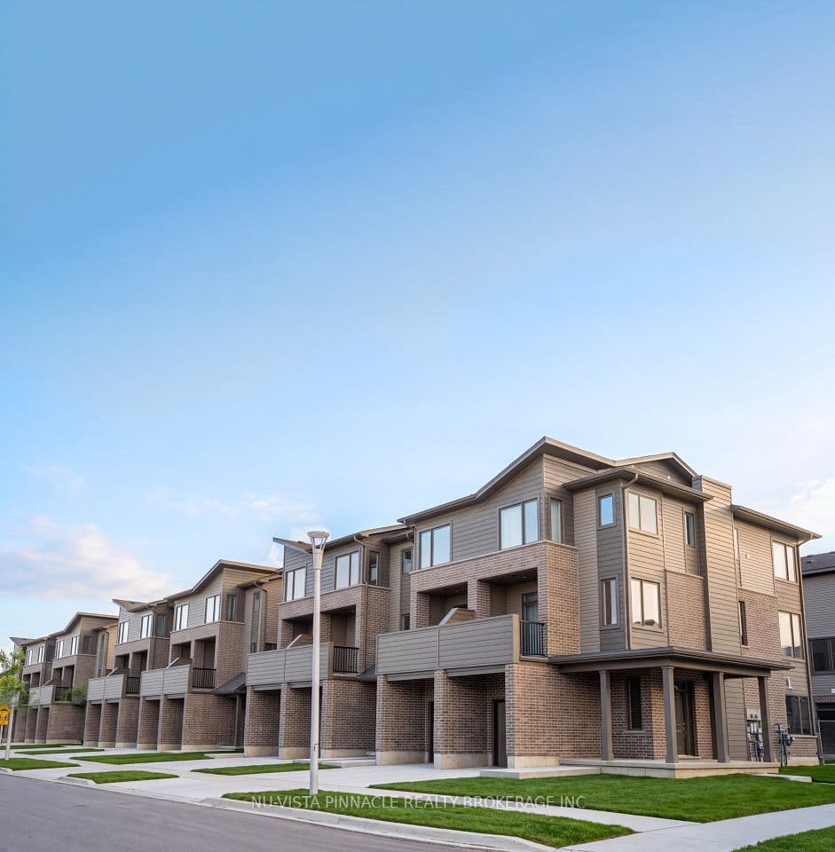 1870 Evans Boulevard 28, London South, ON N6M 0N5 – photo 2