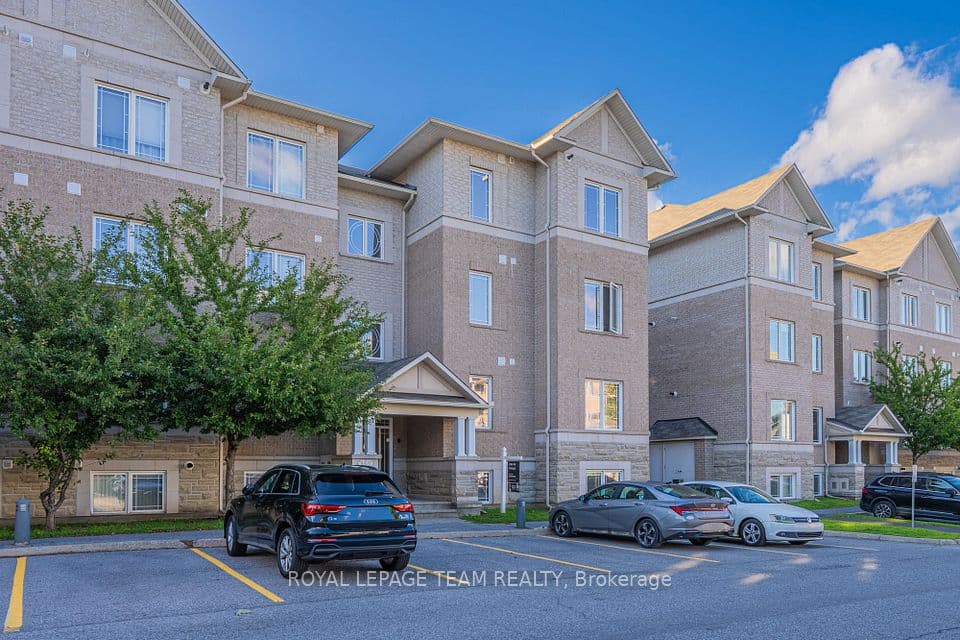 369 Paseo Private 2, South of Baseline to Knoxdale, ON K2G 4N7 – photo 3