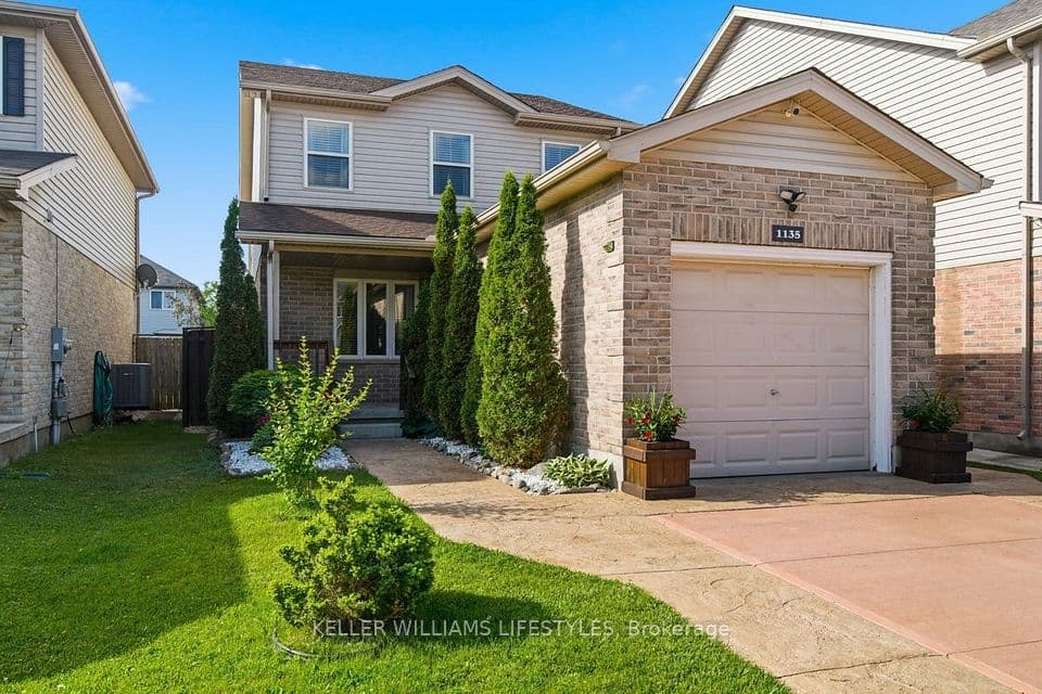 1135 Kimball Crescent, London North, ON N6G 0A8 – main photo