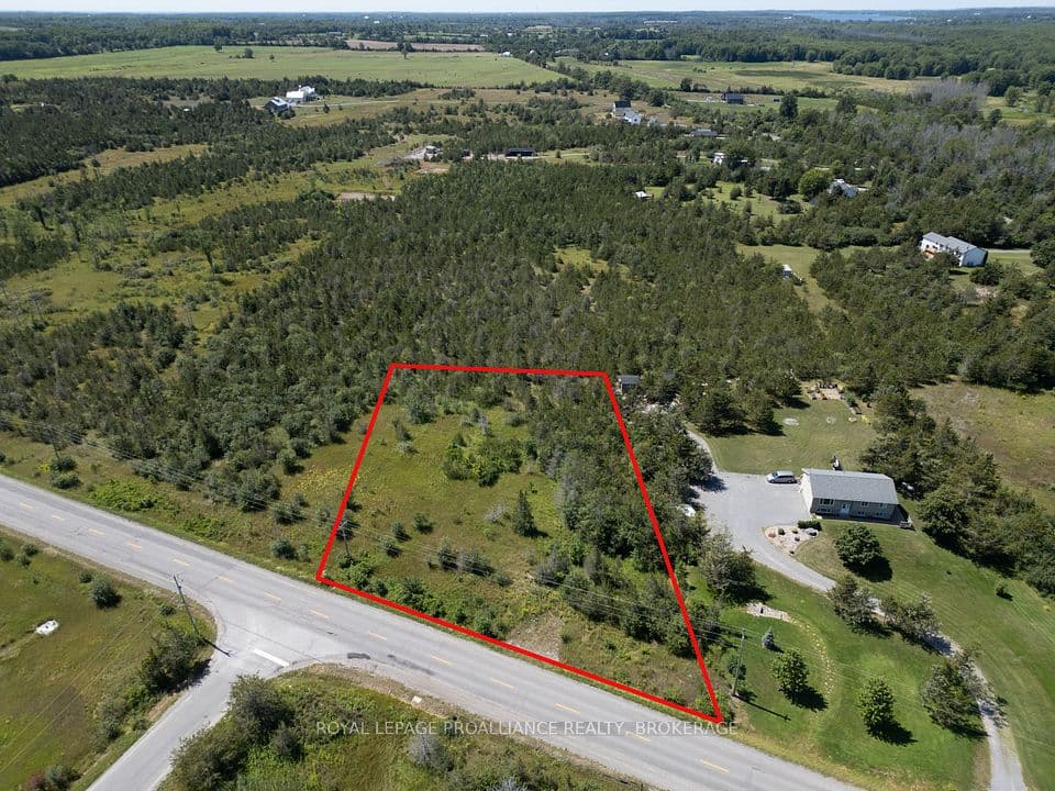1707 County Road 2, Prince Edward County, ON K0K 1P0 – photo 2