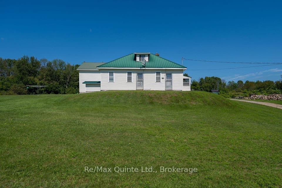 1477 Sulphide Road, Tweed, ON K0K 3J0 – main photo