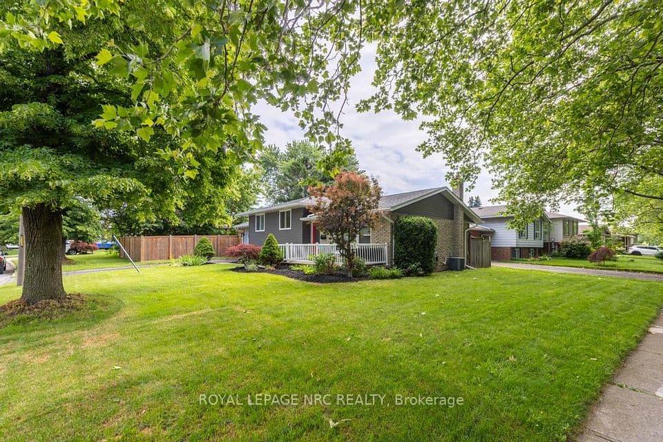 2 Kimberdale Court, St. Catharines, ON L2N 5W5 – photo 3