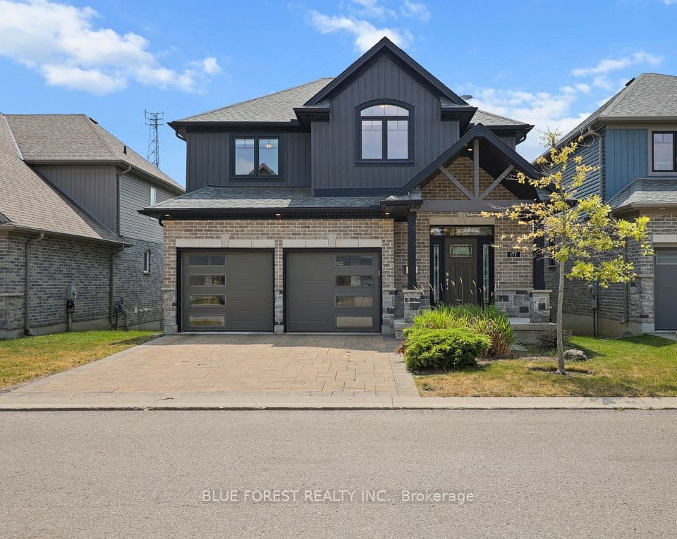 1061 Eagletrace Drive 177, London North, ON N6G 0T3 – main photo