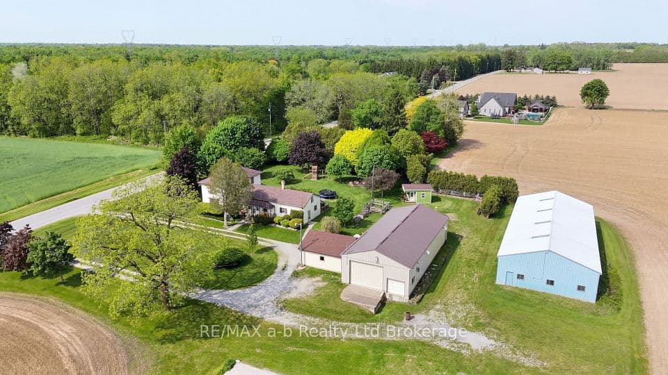 1813 Norfolk County 19 Road W, Norfolk, ON N0E 1V0 – photo 2