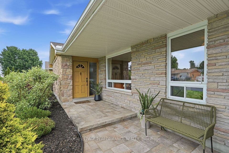 119 Centenaire Street, Russell, ON K0A 1W0 – photo 2