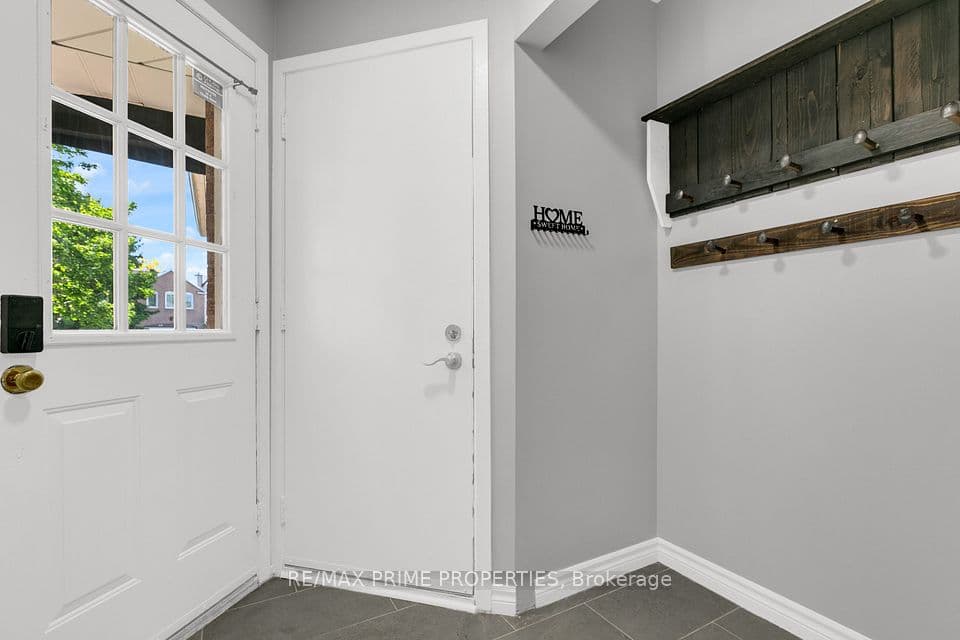 1531 Kamouraska Circle, Orleans - Convent Glen and Area, ON K1C 3J1 – photo 2