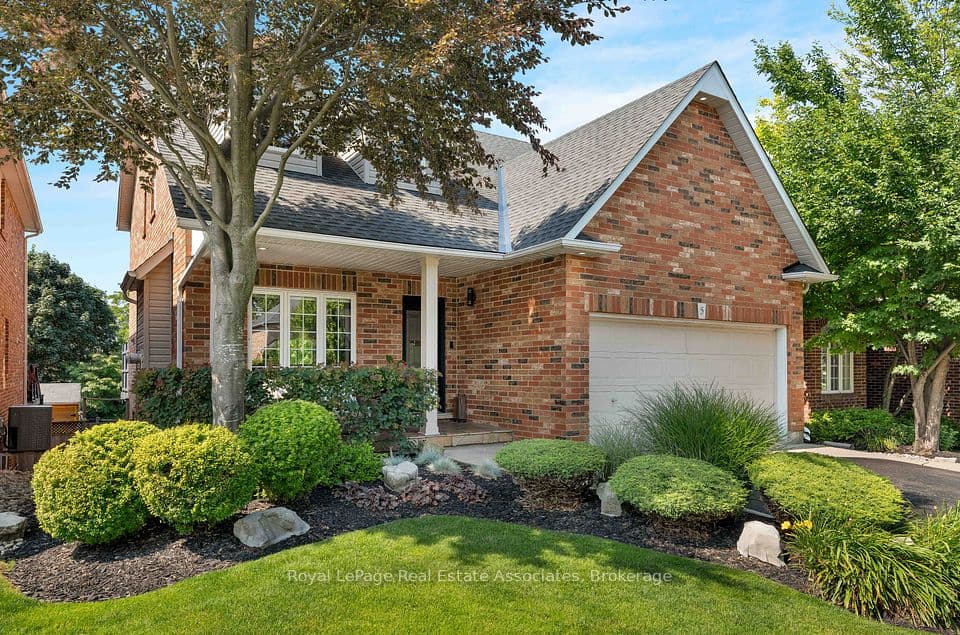 5 Volterra Court, Hamilton, ON L8B 0K7 – photo 2