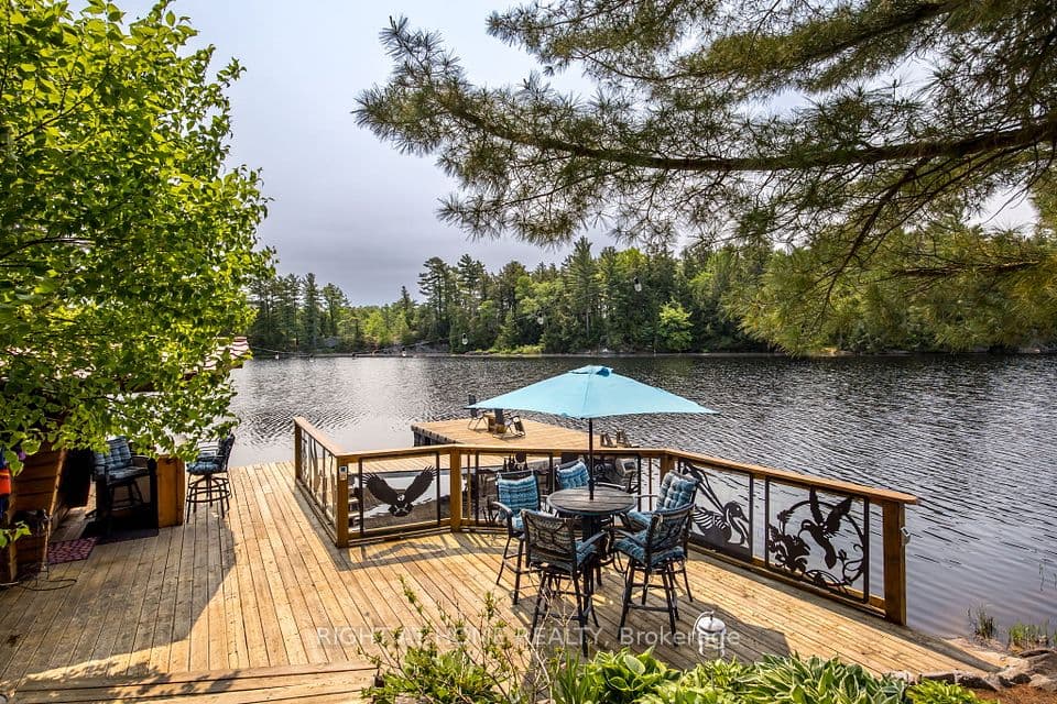 235 LOCH ERNE Road, McDougall, ON P2A 2W7 – main photo
