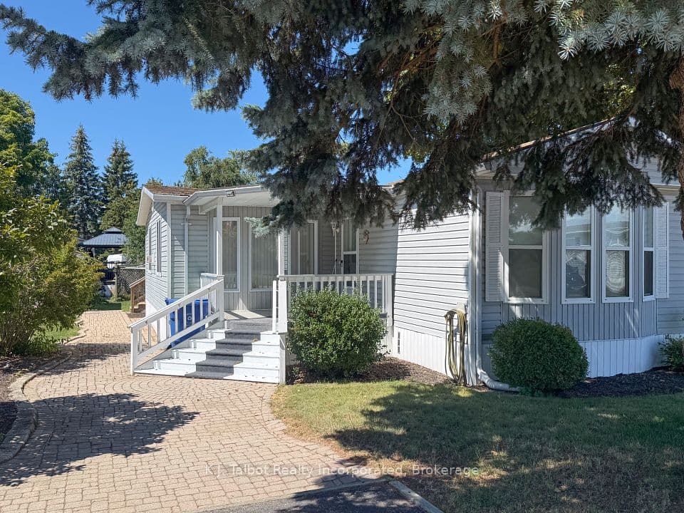 55 Algonquin Lane, Ashfield-Colborne-Wawanosh, ON N7A 3Y2 – main photo
