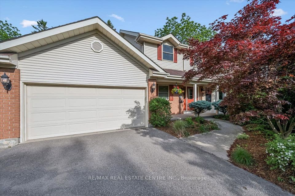 21 Tinatawa Court, Kitchener, ON N2A 3K4 – main photo