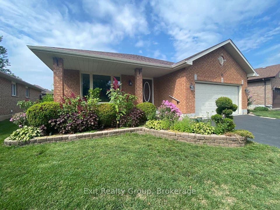 60 Oak Ridge Boulevard, Belleville, ON K8N 5W2 – main photo