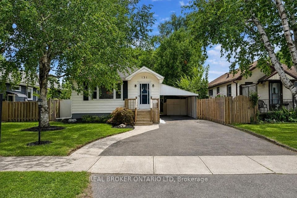 131 Bond Street, London South, ON N6C 1W6 – main photo
