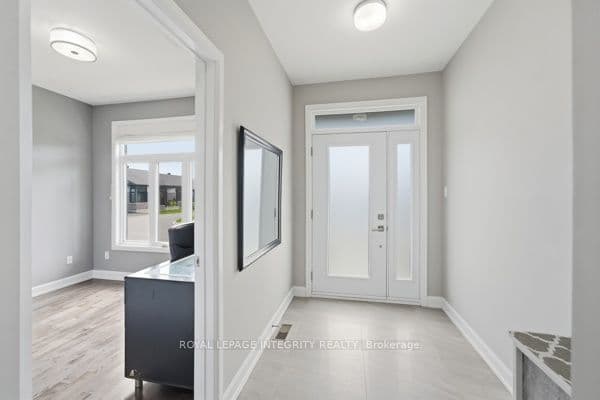 33 Solara Private, Clarence-Rockland, ON K4K 1P5 – photo 3